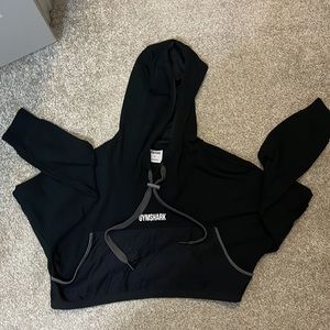 Gymshark Cropped Hoodie in Black/Gray